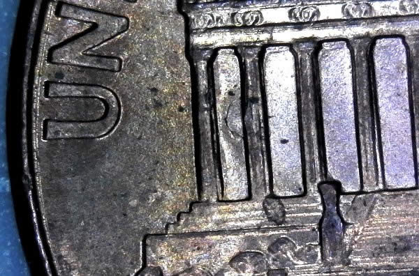 2005-P-Lincoln-Cent-With-Nice-Retained-Interior-Die-Break